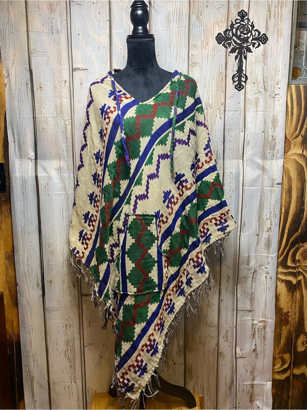 Bohemian Geometric Poncho in Green and Cream Wool Blend Sz-OS